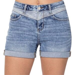 JUDY BLUE Blue Two Tone Yoke High Rise Cuffed Jean Shorts, XL